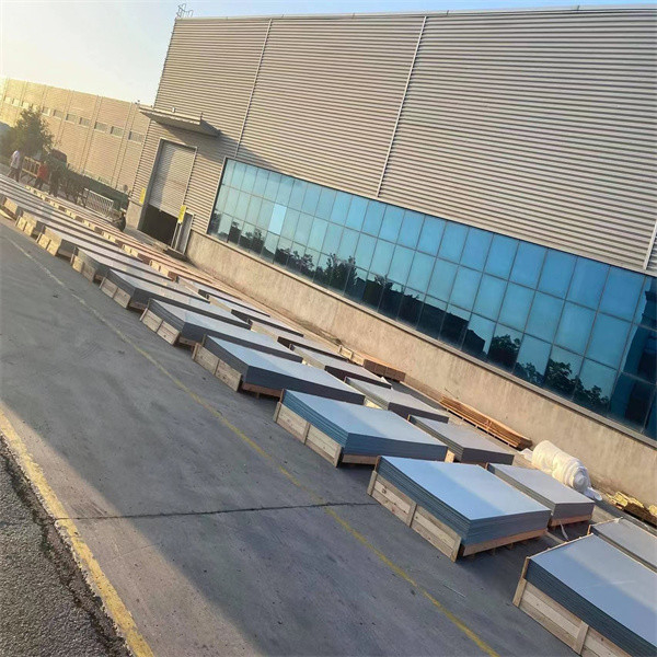 Panneau composite en aluminium imprimable UV protège et décore les façades des bâtiments