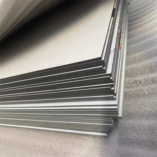 Panneau composite en aluminium imprimable UV protège et décore les façades des bâtiments