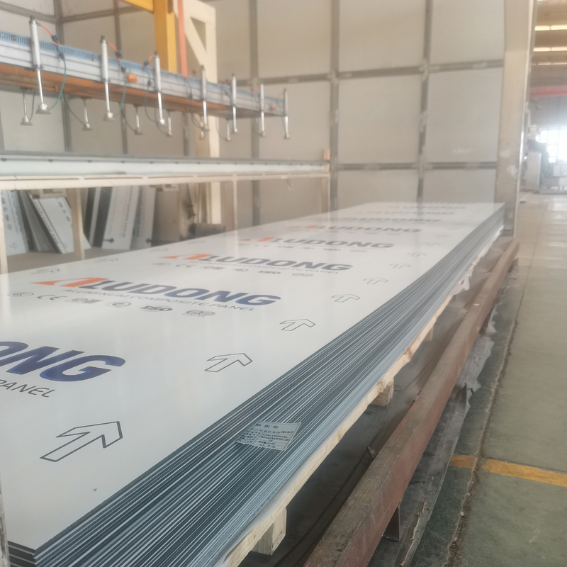 Panneau composé en aluminium du PE 1220*2440*3 pour la décoration intérieure ZWM-87 de Signage