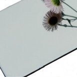 Panneau composite en aluminium miroir recouvert de nano-PVDF pour des décorations architecturales élégantes et modernes