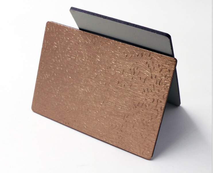 Prix compétitif Panneau composite d'aluminium en alliage d'aluminium 4 * 8 pieds Taille pour intérieur et extérieur