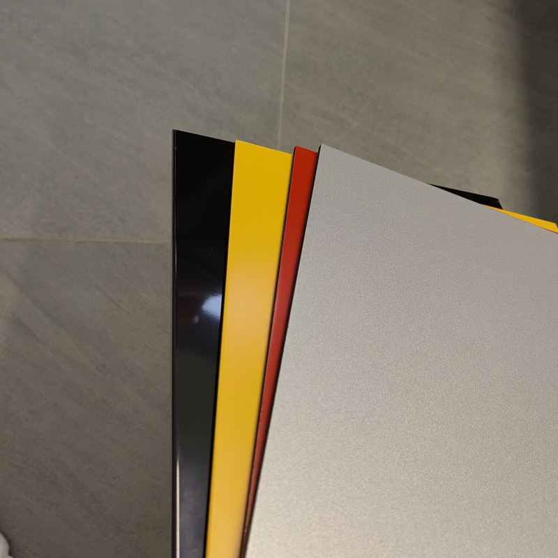 Panneau composite d'aluminium PVDF à base d'alucobond avec noyau indestructible et finition de surface brillante