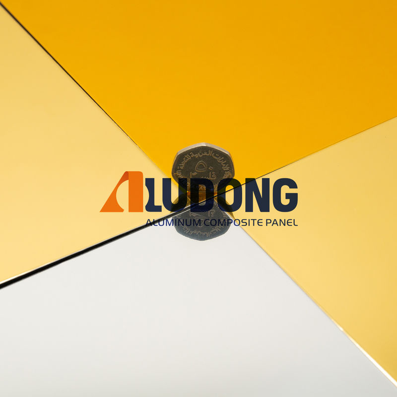 Panneau ACP à miroir à haut lustre, produit national et importé en Allemagne Panneau composite en aluminium miroir pour revêtement de murs et décoration intérieure