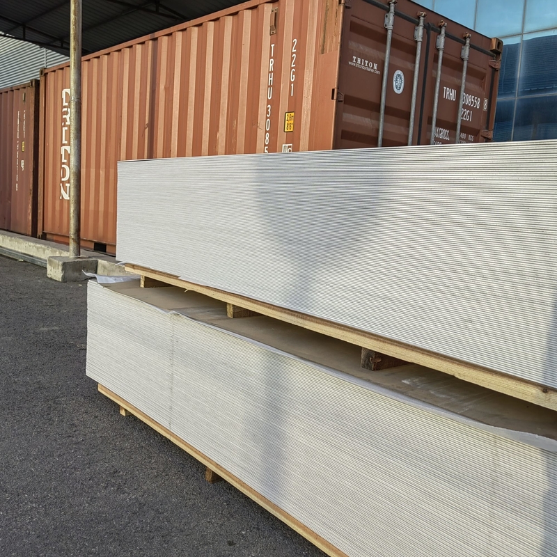 Panneau composite d'aluminium résistant au feu léger avec revêtement PVDF et revêtement nano-PVDF pour une installation et une maintenance faciles