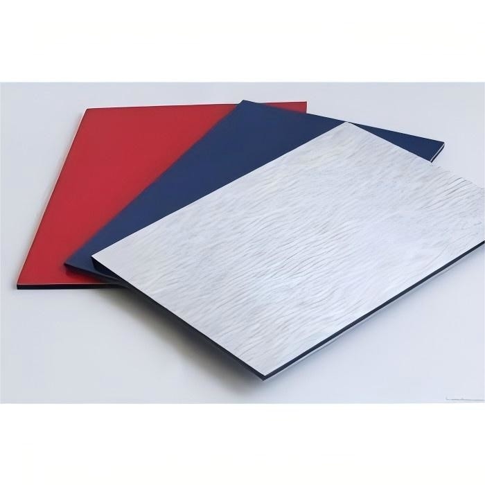 Fabrication de panneaux composites en aluminium à base d' alucobond pour le revêtement, le revêtement des murs des rideaux et la décoration intérieure