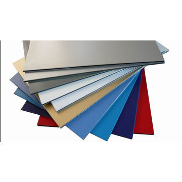 Fabrication de panneaux composites en aluminium à base d' alucobond pour le revêtement, le revêtement des murs des rideaux et la décoration intérieure