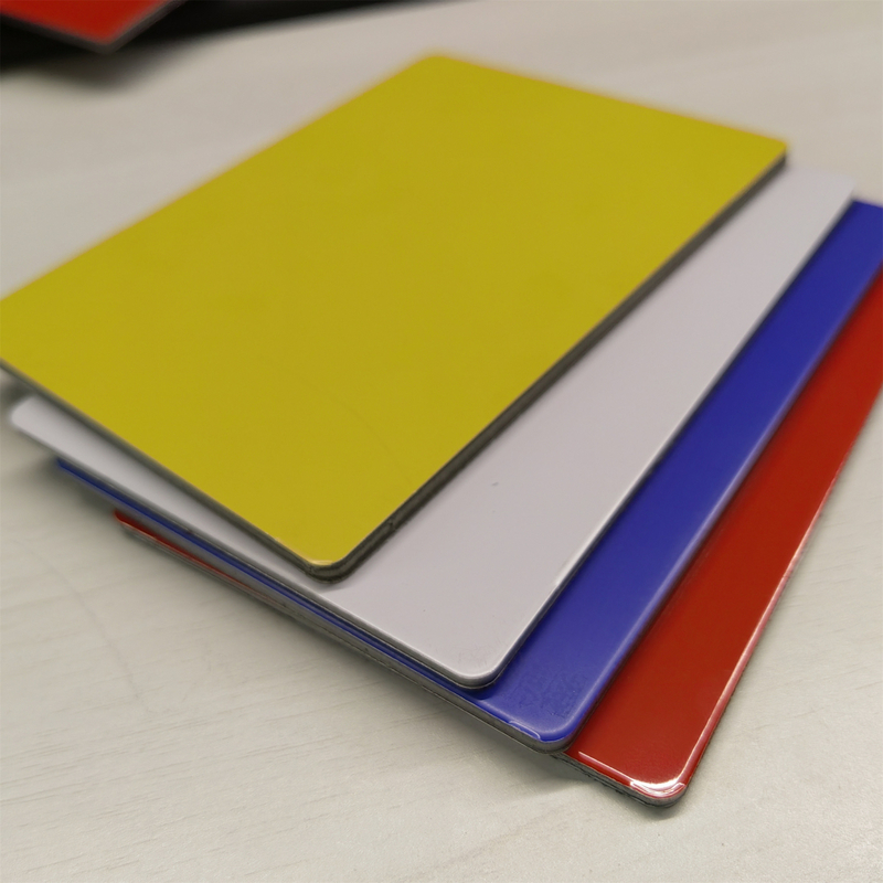 Panneau composite en aluminium coloré Acm Aluminium 0,21 mm*0,21 mm Épaisseur