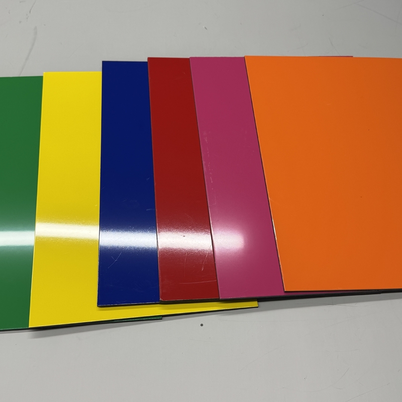 Panneau composite d'aluminium à base d'aluminium imperméable à l'eau de 2 mm-6 mm pour les murs de rideau