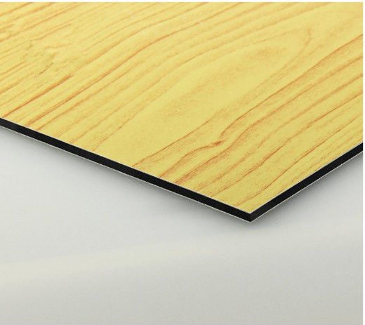 OEM usine Grain de bois ACP 4mm, revêtement PVDF, surface anti rayures pour revêtement murale extérieur intérieur Best seller