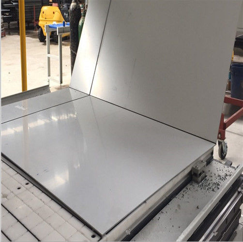 Vente à chaud de panneau ACP en tôle d'aluminium 4x8 ft Disponible sur mesure, facile à installer, matériau de construction pour la décoration intérieure et extérieure