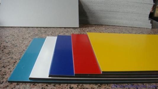 La taille maximale atteint 2000*6000mm Panneau composite en aluminium Solution ultime pour vos besoins de construction