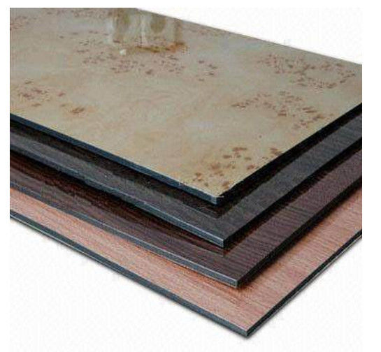 Emballage sécurisé 3 mm de grain de marbre ACM/ ACP PE revêtement PVDF, facile à nettoyer et résistant aux rayures pour la cuisine Backsplash en stock