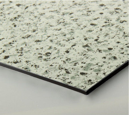 Panneau composite en aluminium PVDF de 4 mm, finition de grain de marbre à haute brillance, panneau Alucobond pour revêtement mural d'hôtel de luxe, décoration de hall