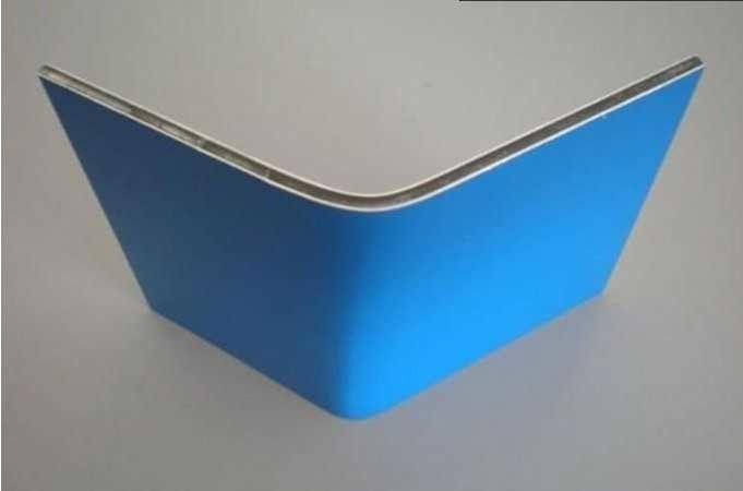 Le panneau composé en aluminium pour le polyester UV de couleurs de côtés de l'impression deux a traité