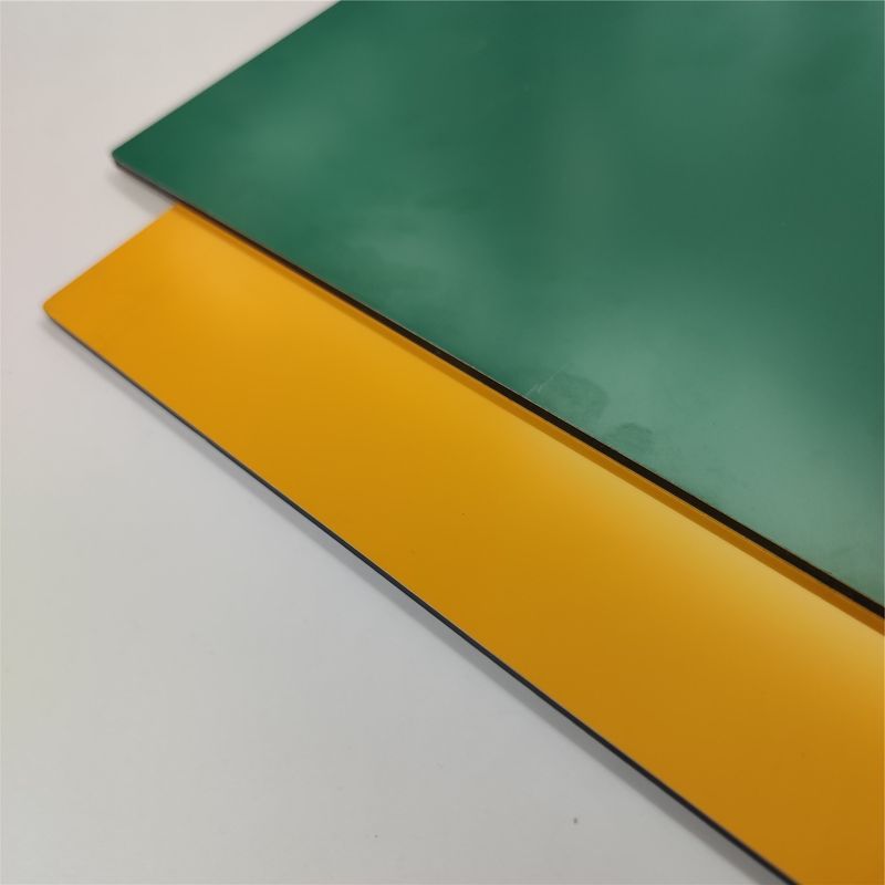 Améliorez l'esthétique de votre bâtiment avec des panneaux composites en aluminium brossé