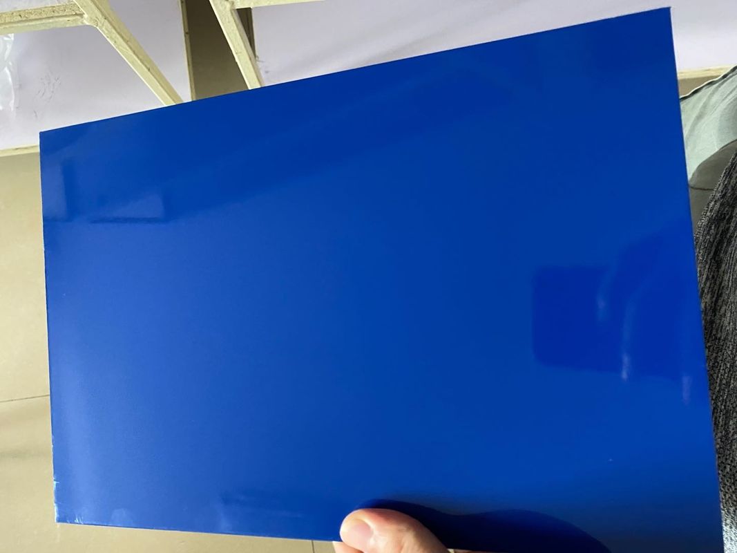 Améliorez l'esthétique de votre bâtiment avec des panneaux composites en aluminium brossé