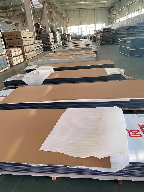 3mm PVDF ont enduit des couleurs en bois métalliques à haute brillance de miroir de granit ACP