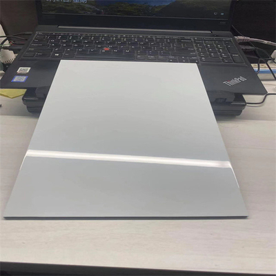 Panneau composite en aluminium imprimable UV protège et décore les façades des bâtiments