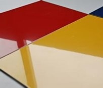 Panneau composite en aluminium à base d' alucobond ACP très brillant pour le revêtement de panneaux d' affichage, les volets de rideau et la décoration intérieure