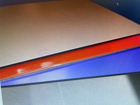 Panneau composite en polyéthylène aluminium pour grandes largeurs 1220 mm-1570 mm