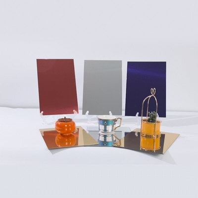 Taille personnalisée ACP Panneau composite d'aluminium à dessin en alliage d'aluminium pour les volets de mur de rideau