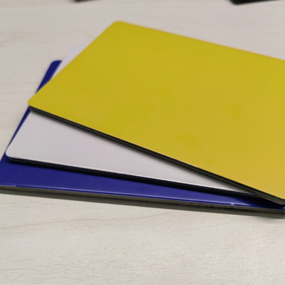 0Panneaux en fluorure de polyvinylidène en aluminium de 0,5 mm pour revêtement extérieur